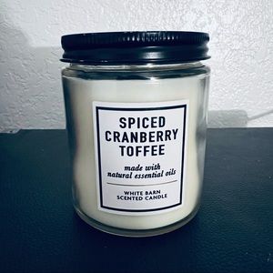 White Barn Spiced Cranberry toffee